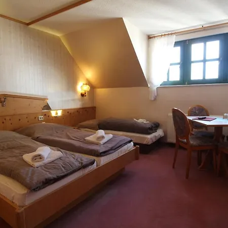 Apartment Ferienappartement Erfurter Kreuz Kirchheim (Thuringia)